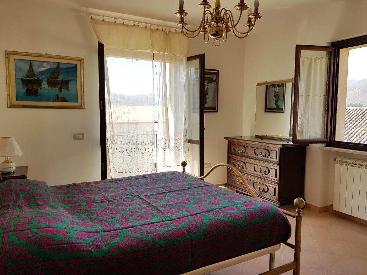 Mille Papaveri Rossi Casa Di Angela Serravalle di Chienti المظهر الخارجي الصورة