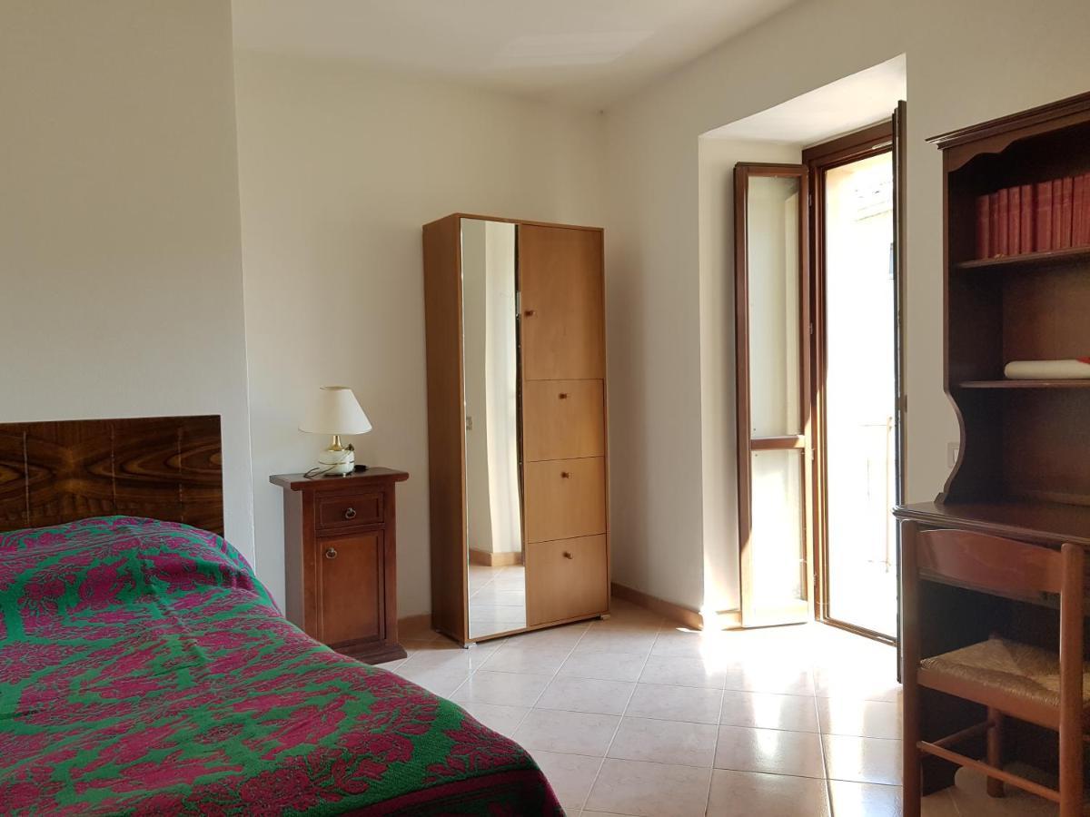 Mille Papaveri Rossi Casa Di Angela Serravalle di Chienti المظهر الخارجي الصورة