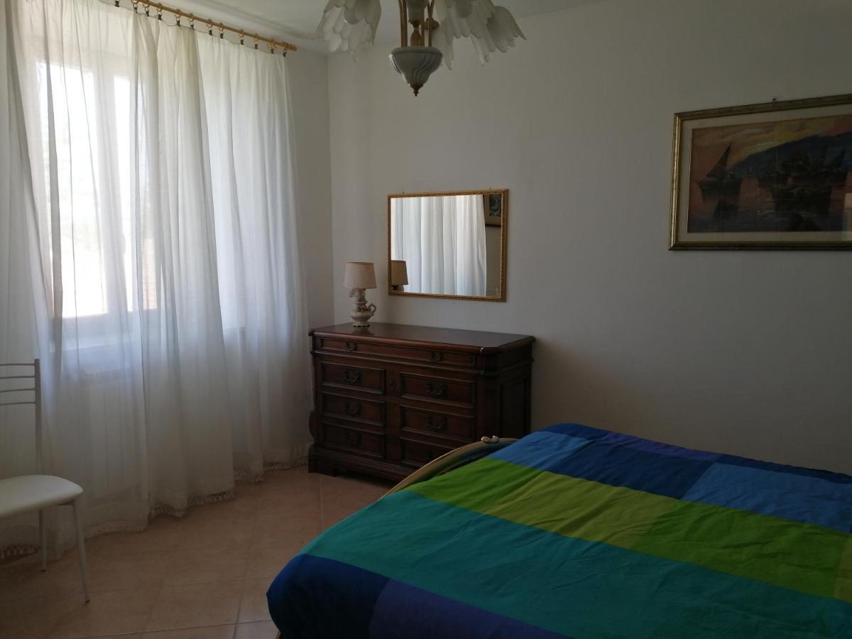 Mille Papaveri Rossi Casa Di Angela Serravalle di Chienti المظهر الخارجي الصورة