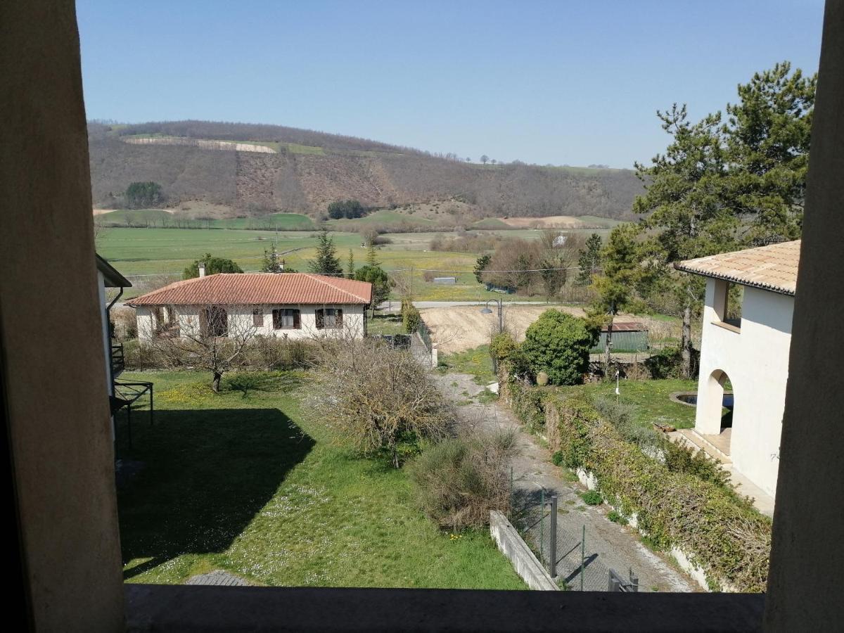 Mille Papaveri Rossi Casa Di Angela Serravalle di Chienti المظهر الخارجي الصورة