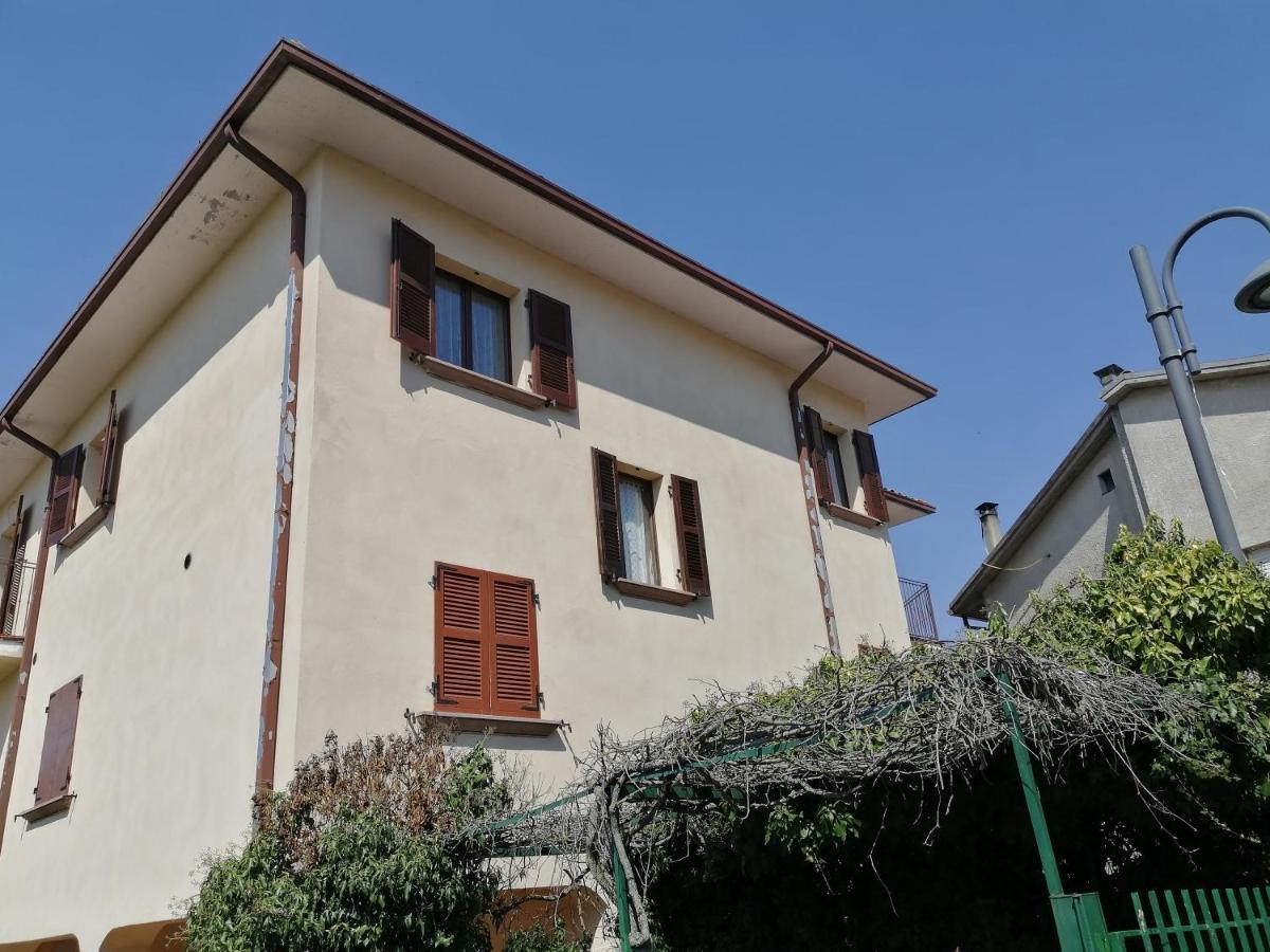 Mille Papaveri Rossi Casa Di Angela Serravalle di Chienti المظهر الخارجي الصورة
