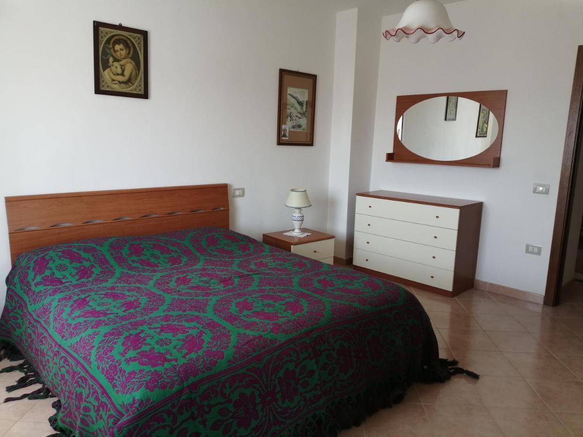 Mille Papaveri Rossi Casa Di Angela Serravalle di Chienti المظهر الخارجي الصورة