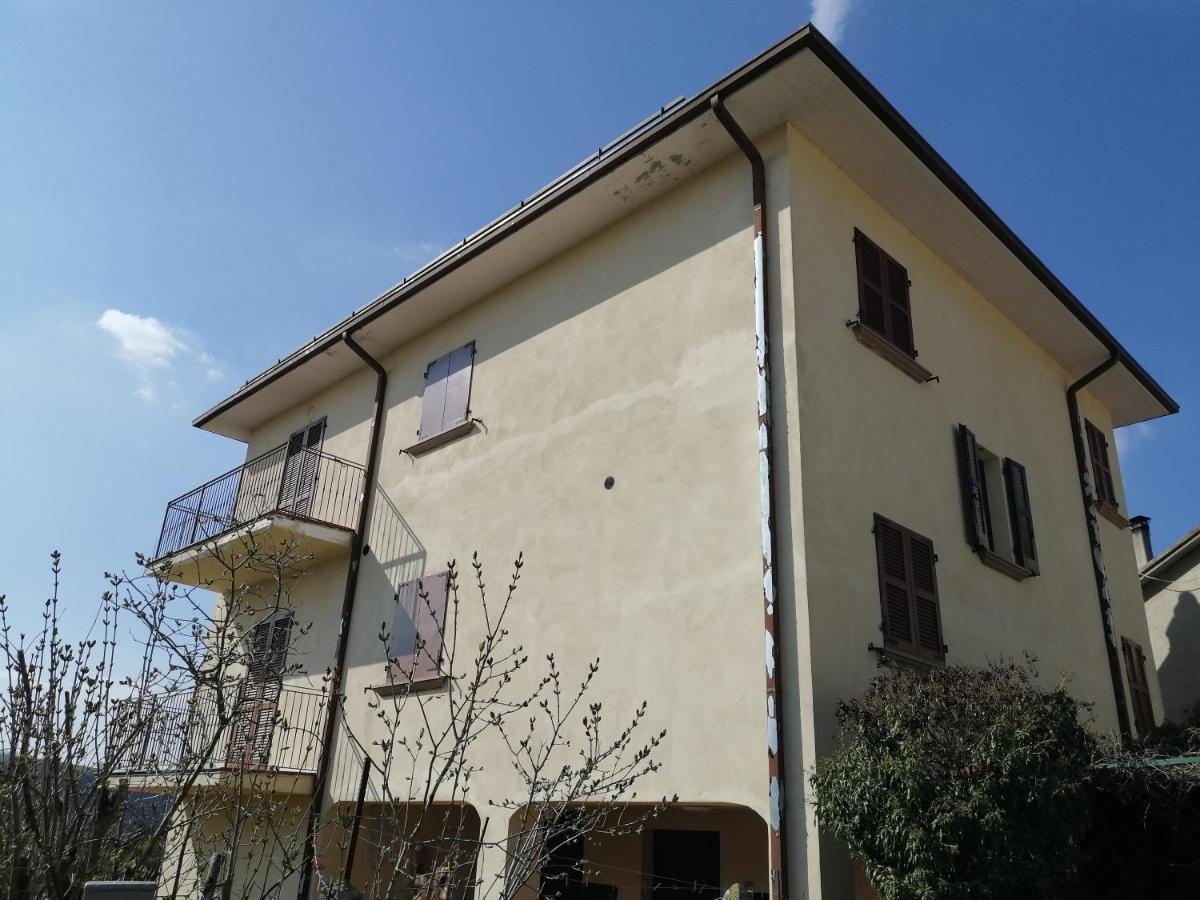 Mille Papaveri Rossi Casa Di Angela Serravalle di Chienti المظهر الخارجي الصورة