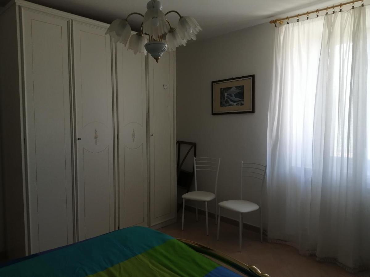 Mille Papaveri Rossi Casa Di Angela Serravalle di Chienti المظهر الخارجي الصورة
